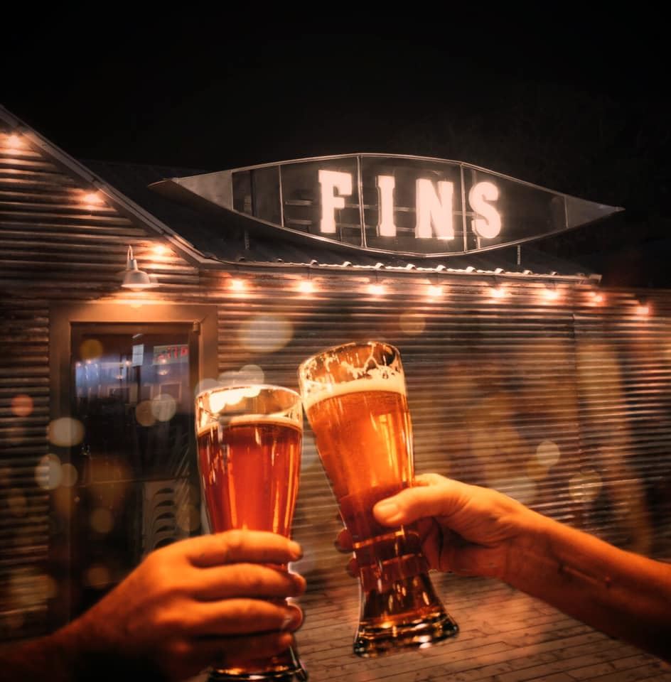 Fins Patio Bar & Grill