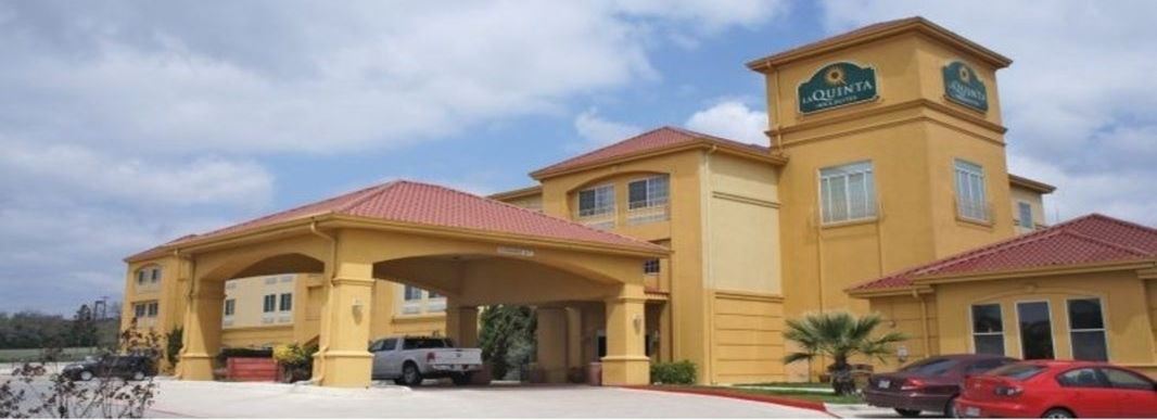 la quinta live music bar