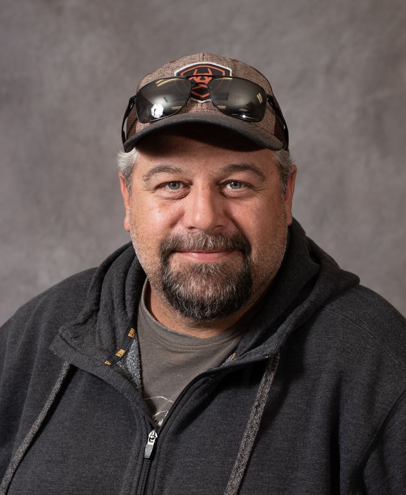 Angie Randall's Instagram, Twitter & Facebook on IDCrawl