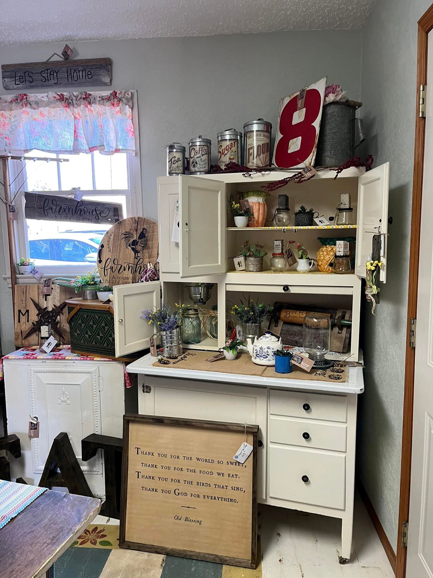 Dickinson, ND Antique Charm