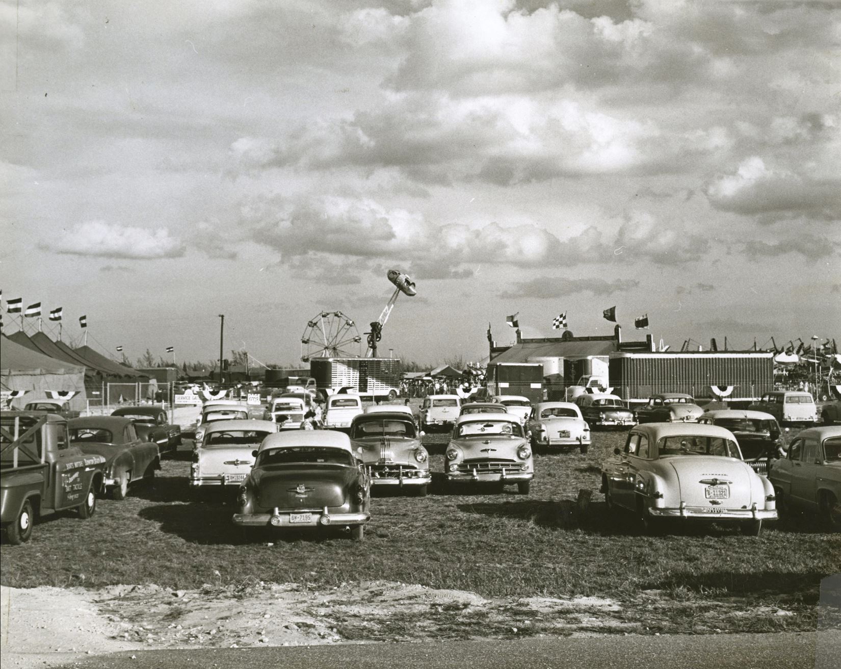 images.ashx?t=ig&rid=SouthFloridaFair&i=7_Parking_1956.jpeg