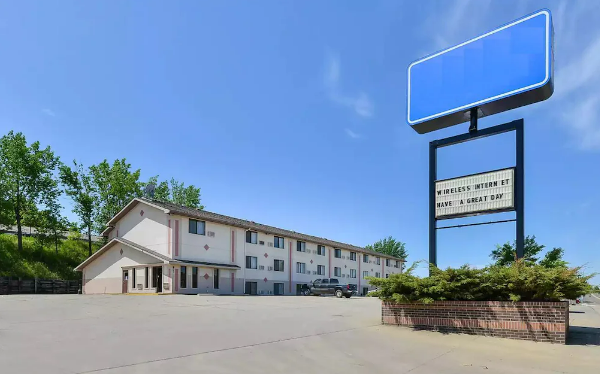 Dickinson, ND Dickinson Inn