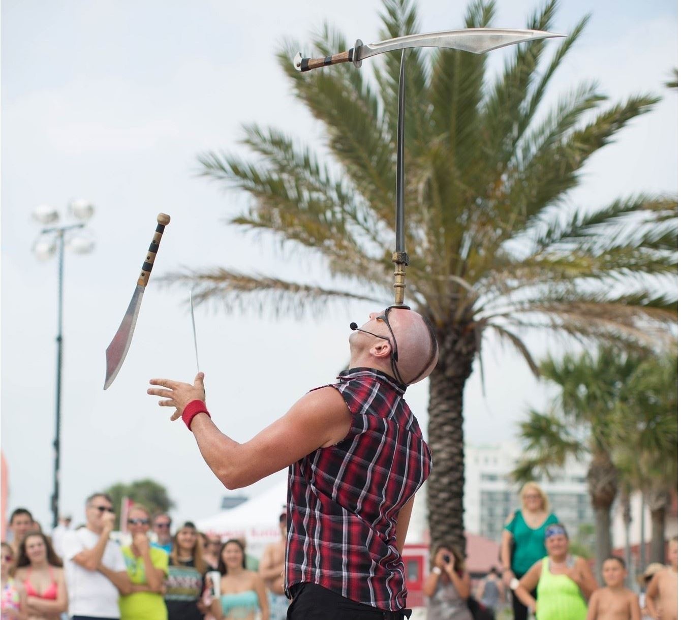 Buskers