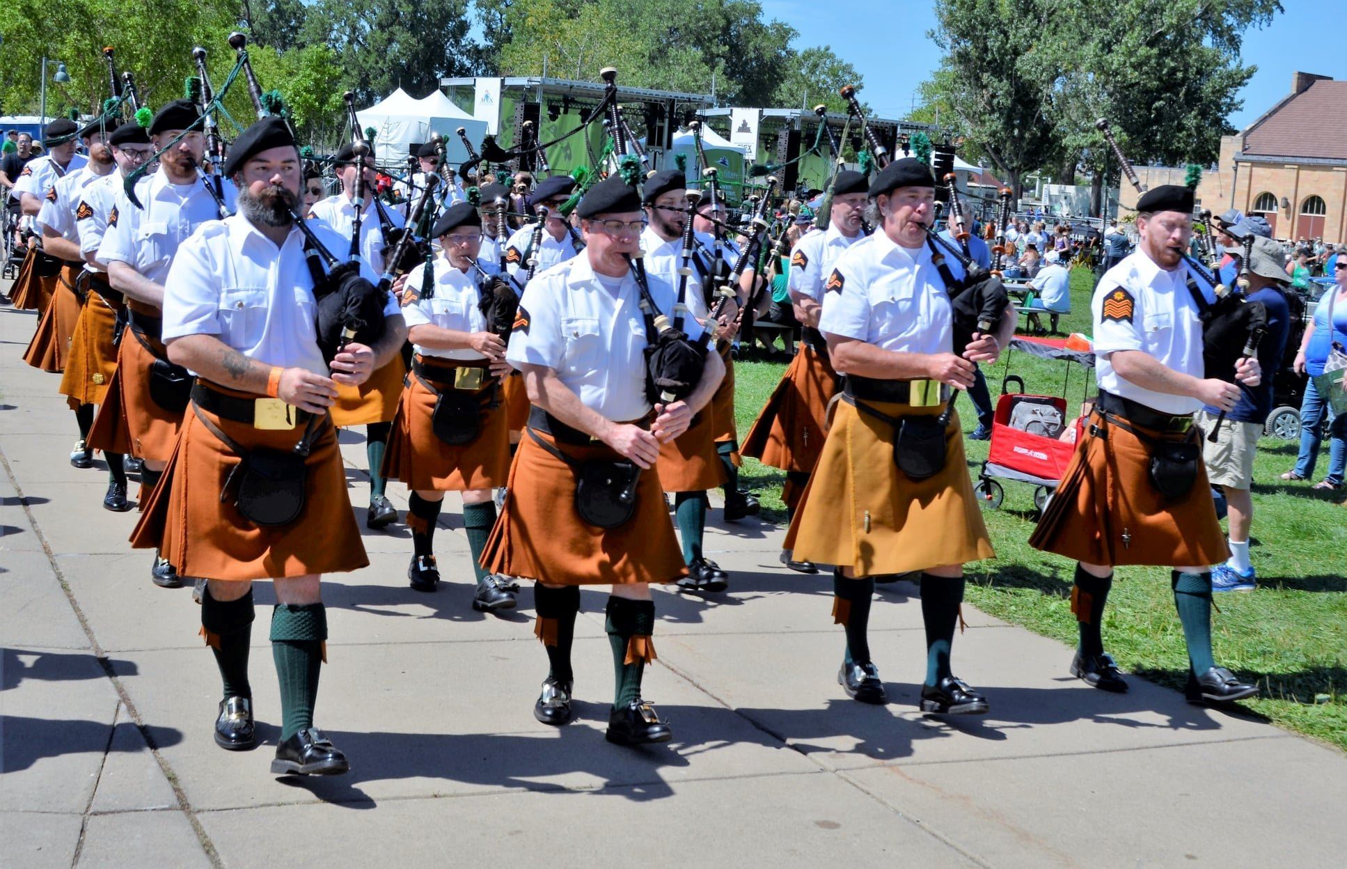 Brian Boru Irish Pipe Band of St. Paul, MN