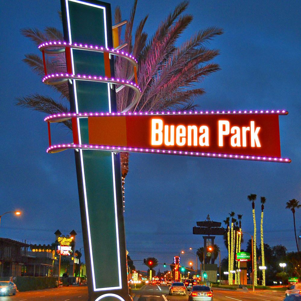 7 Best Hotels Near Knott's Berry Farm in Buena Park for Every Budget ...