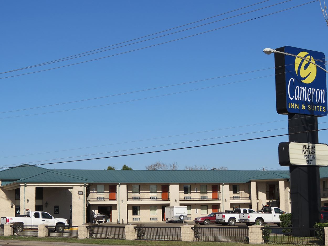 Cameron Inn & Suites