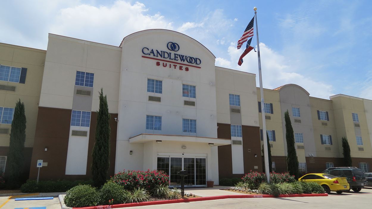 Candlewood Suites