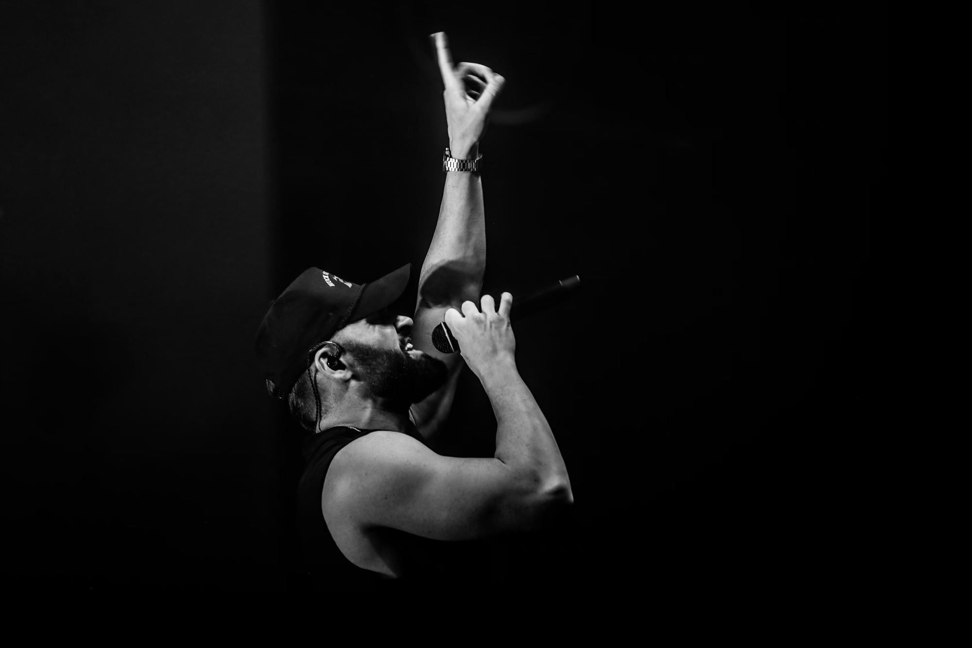 Dylan Scott at the Stampede Arena