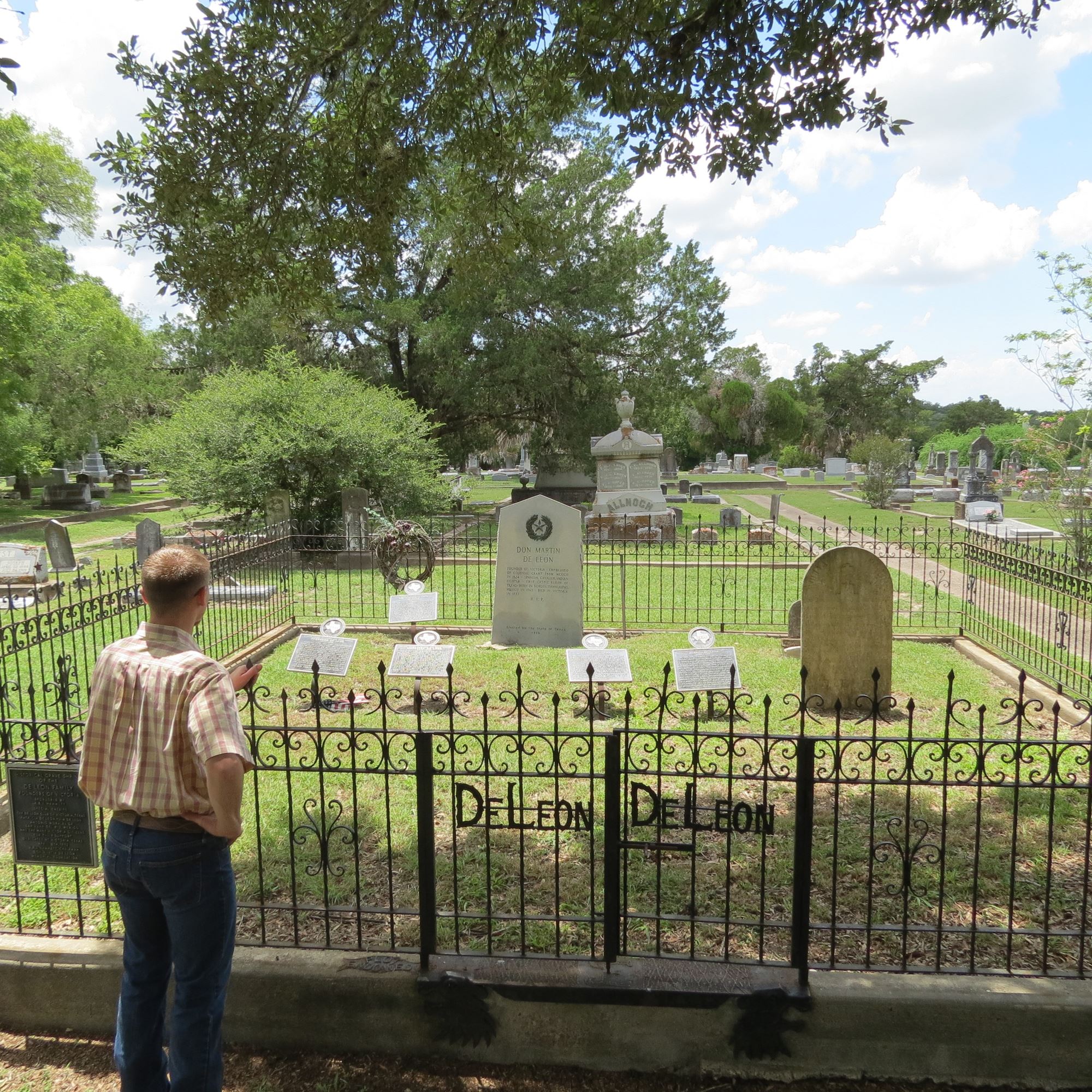 Evergreen Cemetery