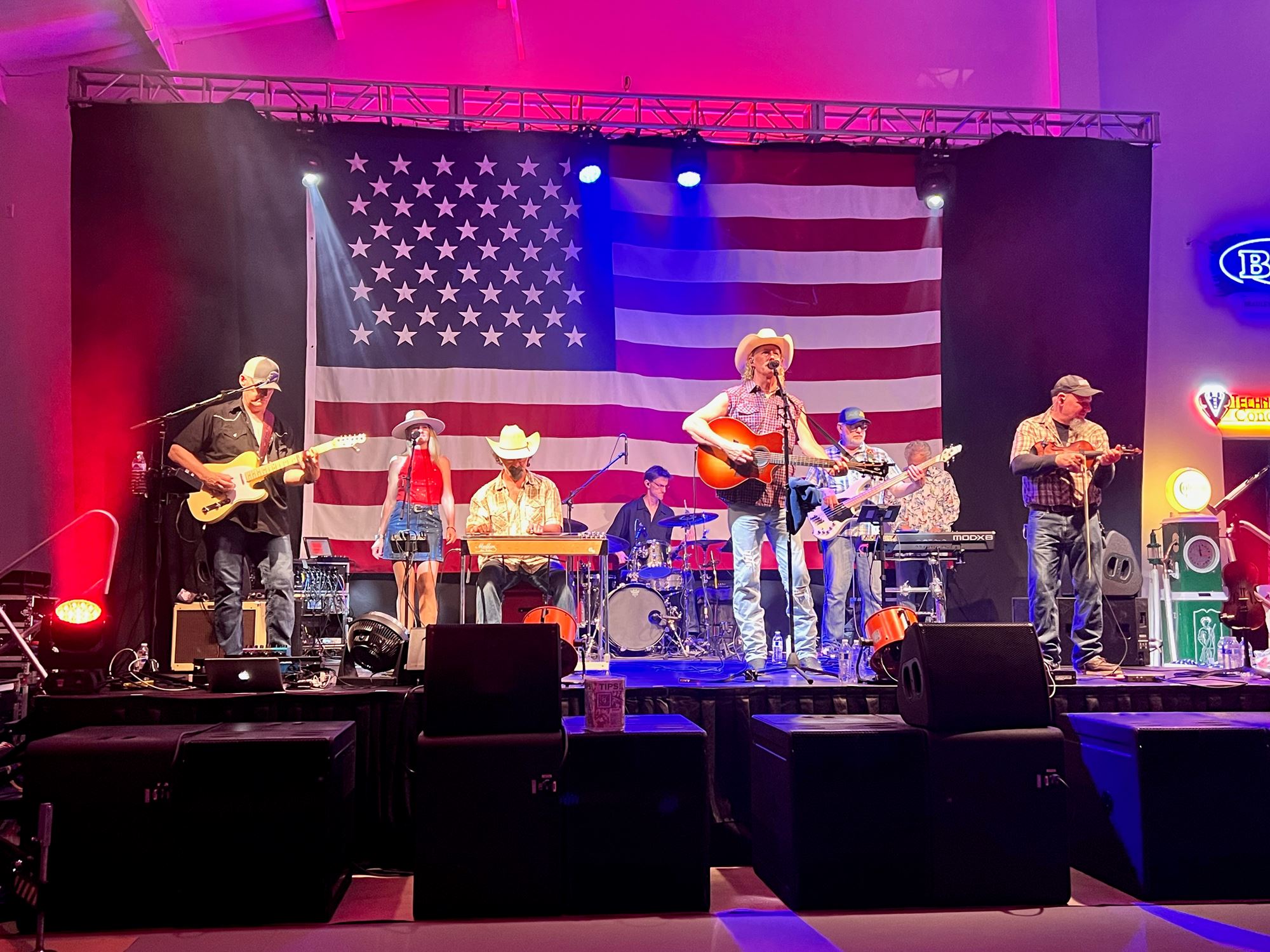 Gone Country – Alan Jackson Tribute Band