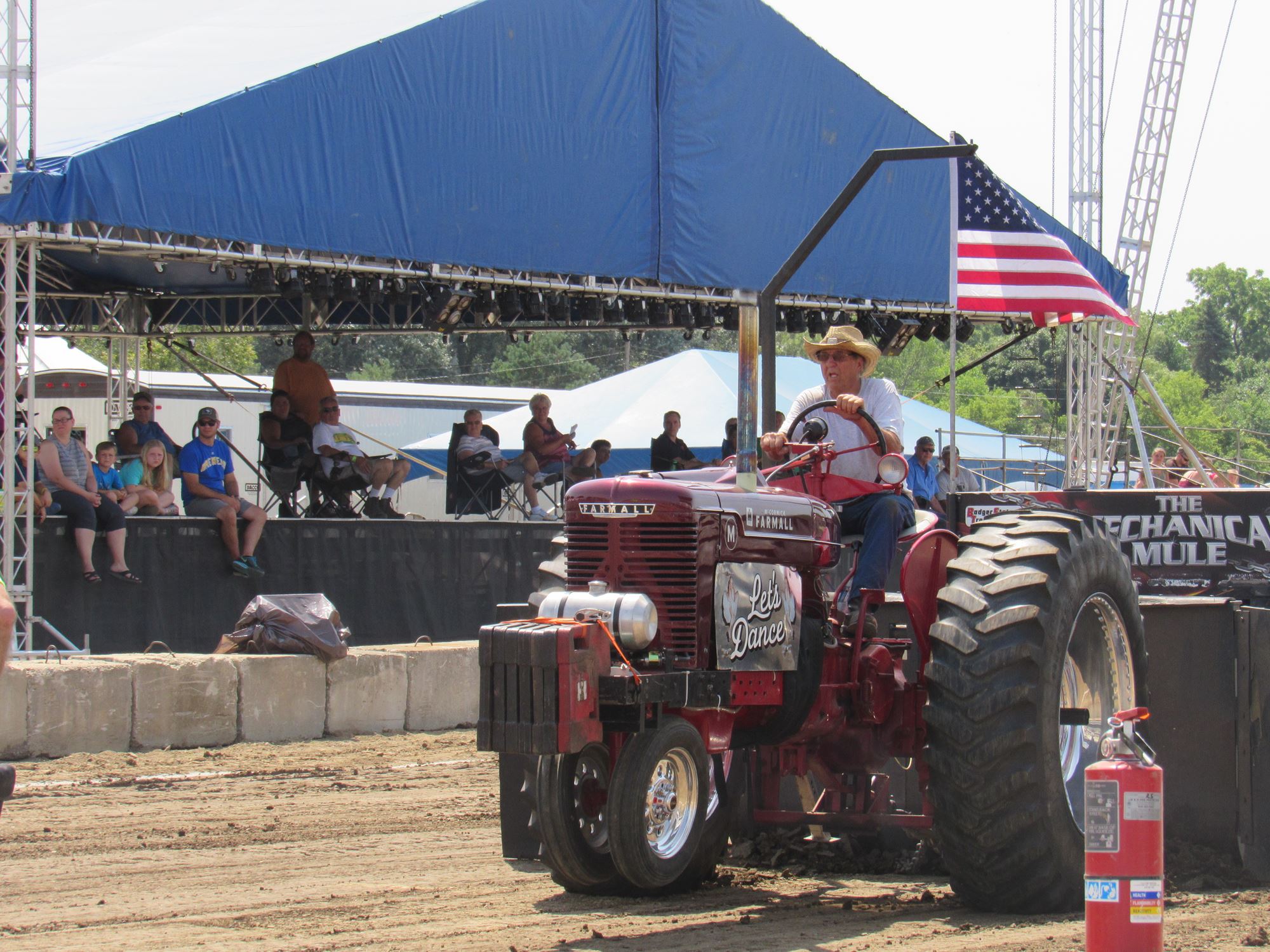 County Tractor Pull