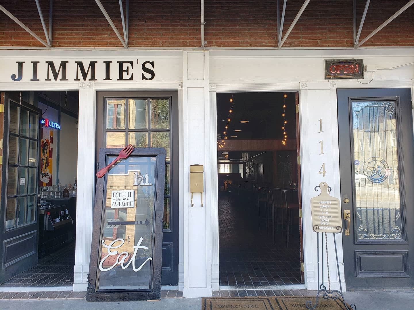 Jimmie's