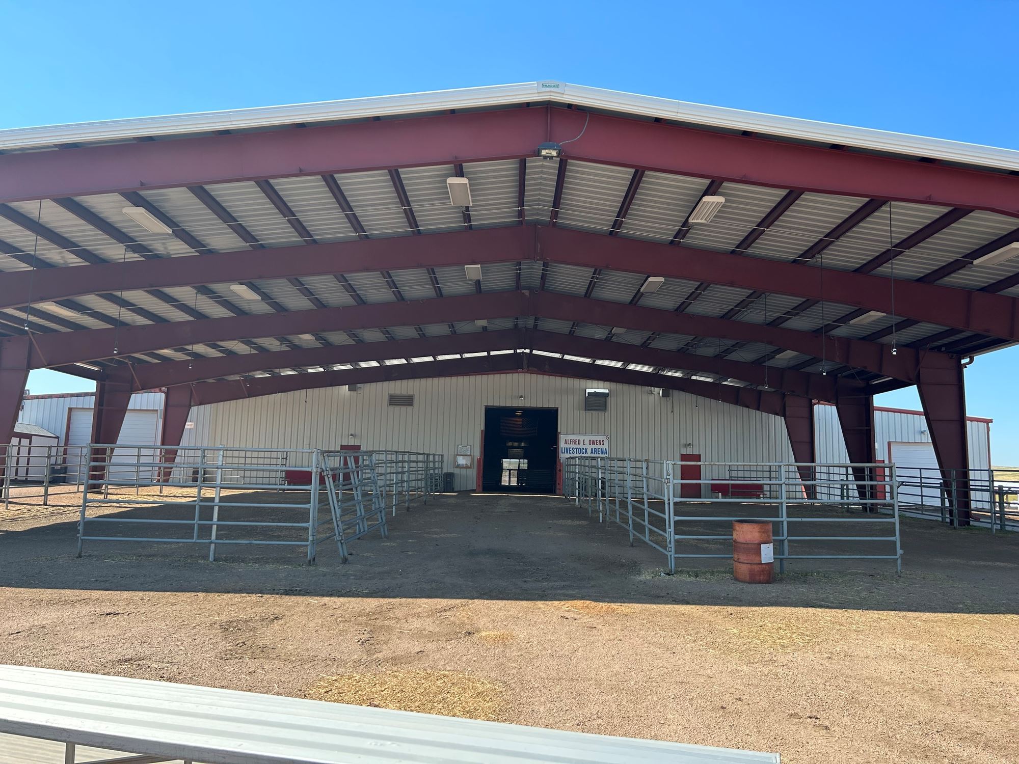 Owen's Livestock Arena