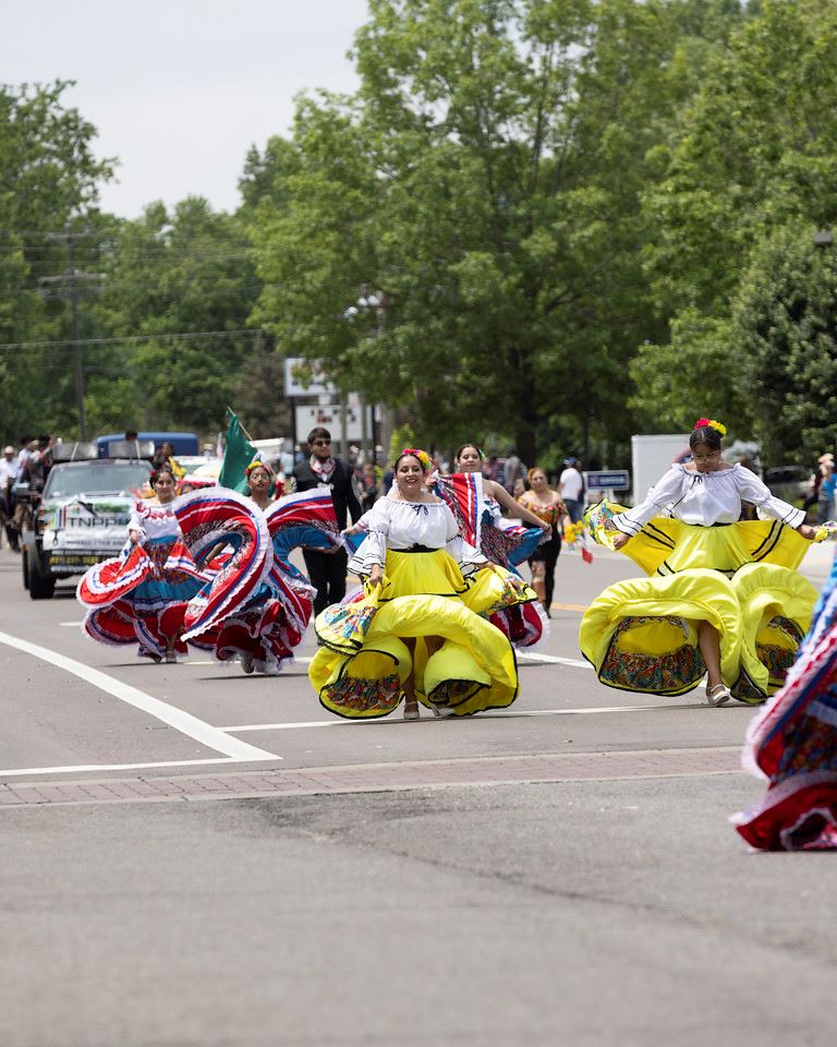 Band & Dancer Parade Entries