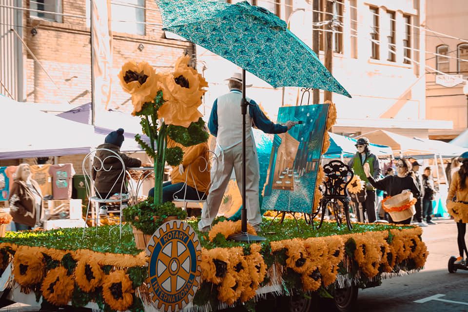 Dogwood Festival Parade