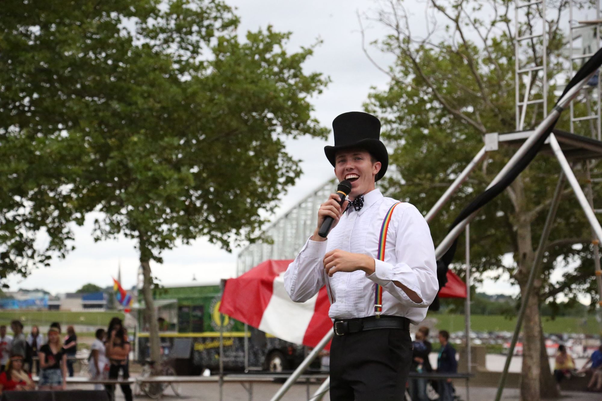 Brian Koenig <br> Juggler <br> Circus Artist