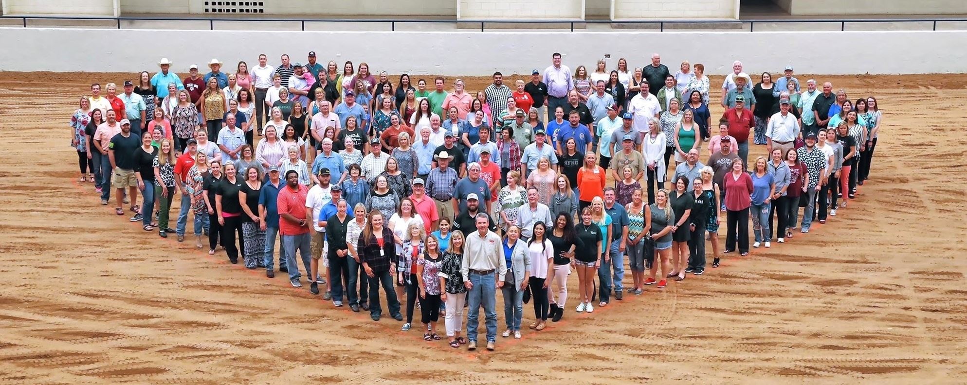 We're just being proactive': Heart of Texas Fair and Rodeo adds new clear  bag policy