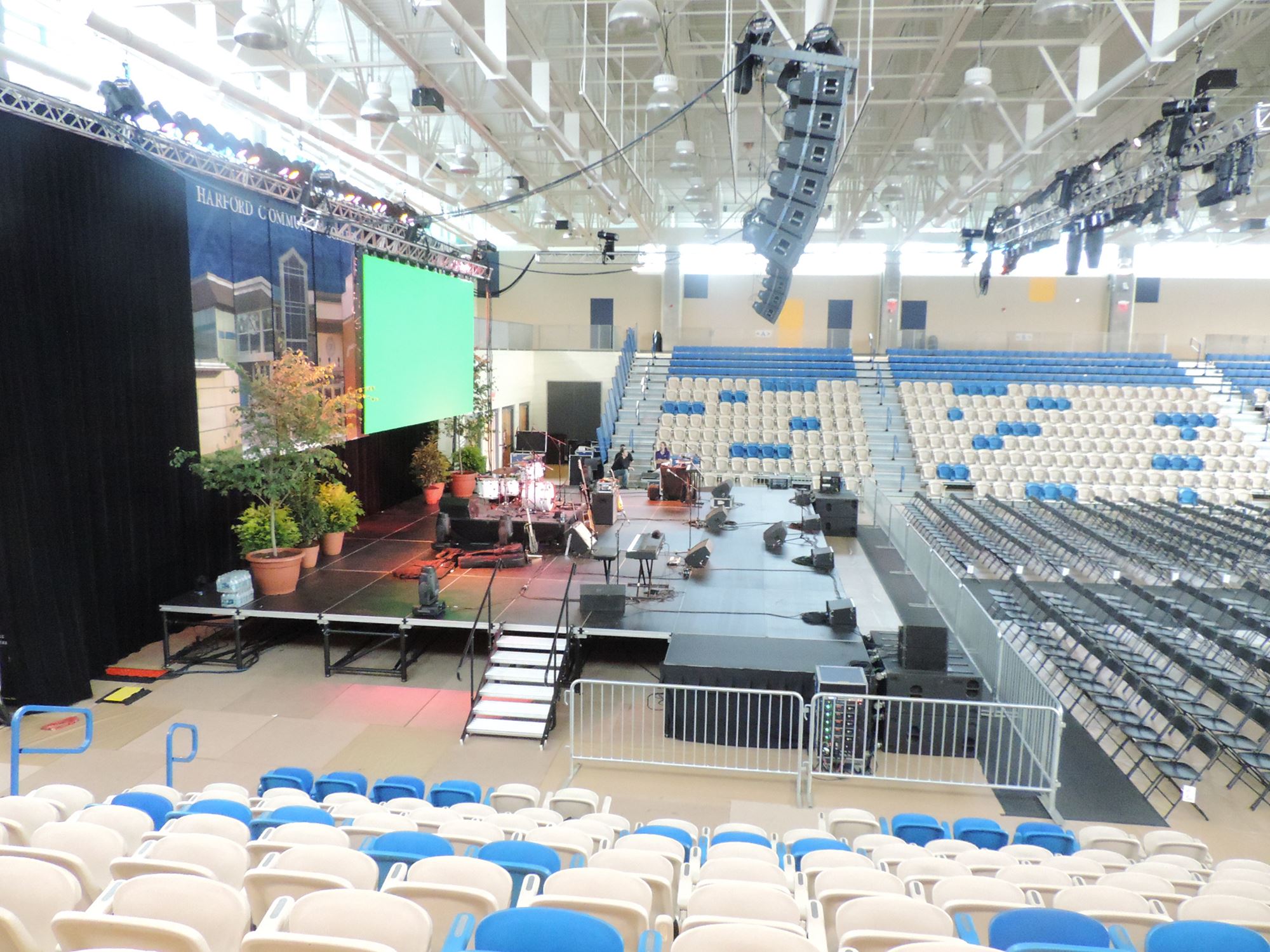 Kia Forum Seating View 3d