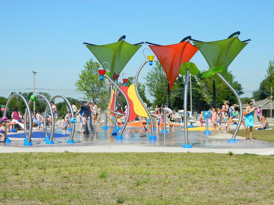 Field Splash Pad