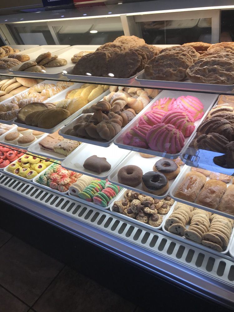 Cakeland 620 E. Suanders