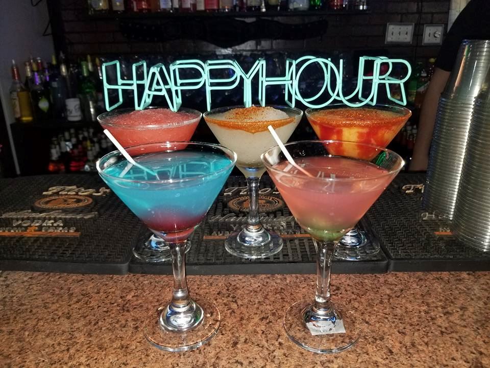 happy hour bar hells kitchen