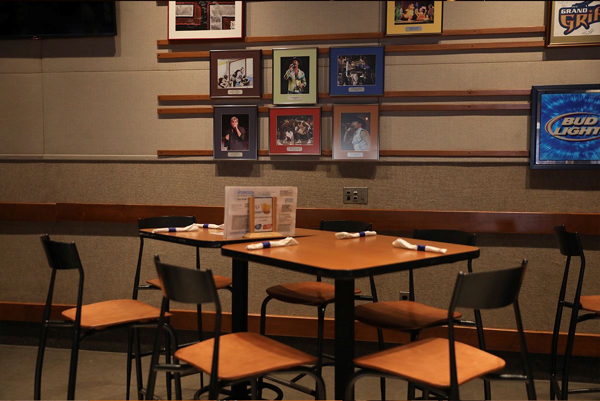 The Intermission | Restaurant & Bar | Van Andel Arena
