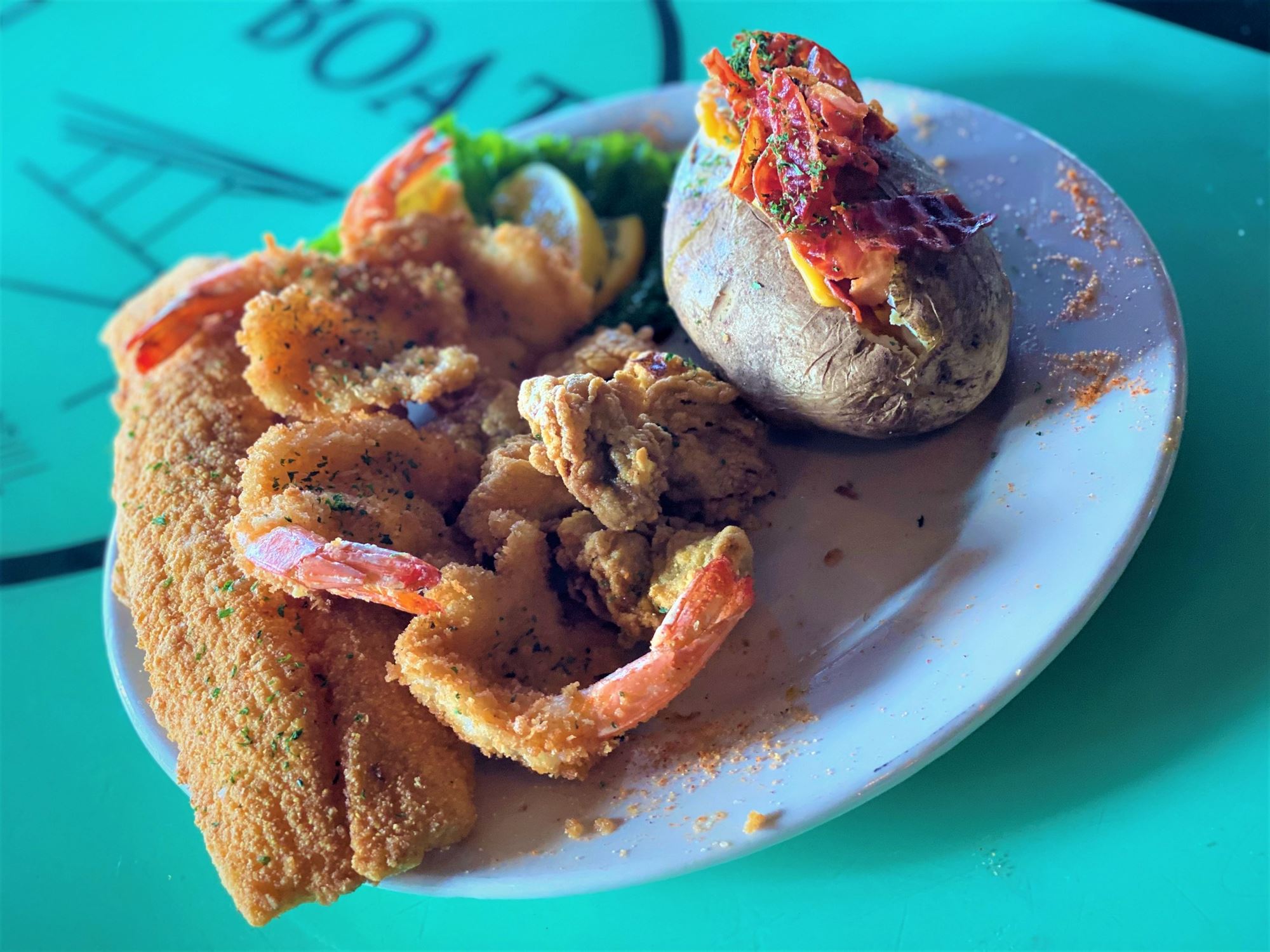 Guadalupe River Club Oyster Bar