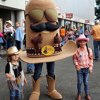 THE CALIFORNIA RODEO SALINAS OFFERS MANY CHILDREN’S ACTIVITIES