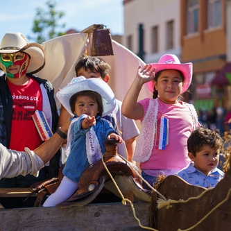 THE CALIFORNIA RODEO SALINAS OFFERS LOTS OF FUN FOR CHILDREN 