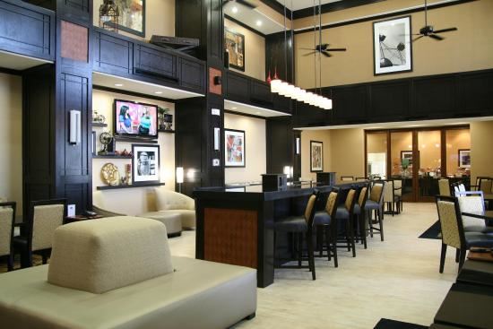 Hampton Inn Sundance Square Hampton Inn & Suites