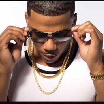  Hip-Hop Rapper Nelly to Heat Up Kansas State Fair
