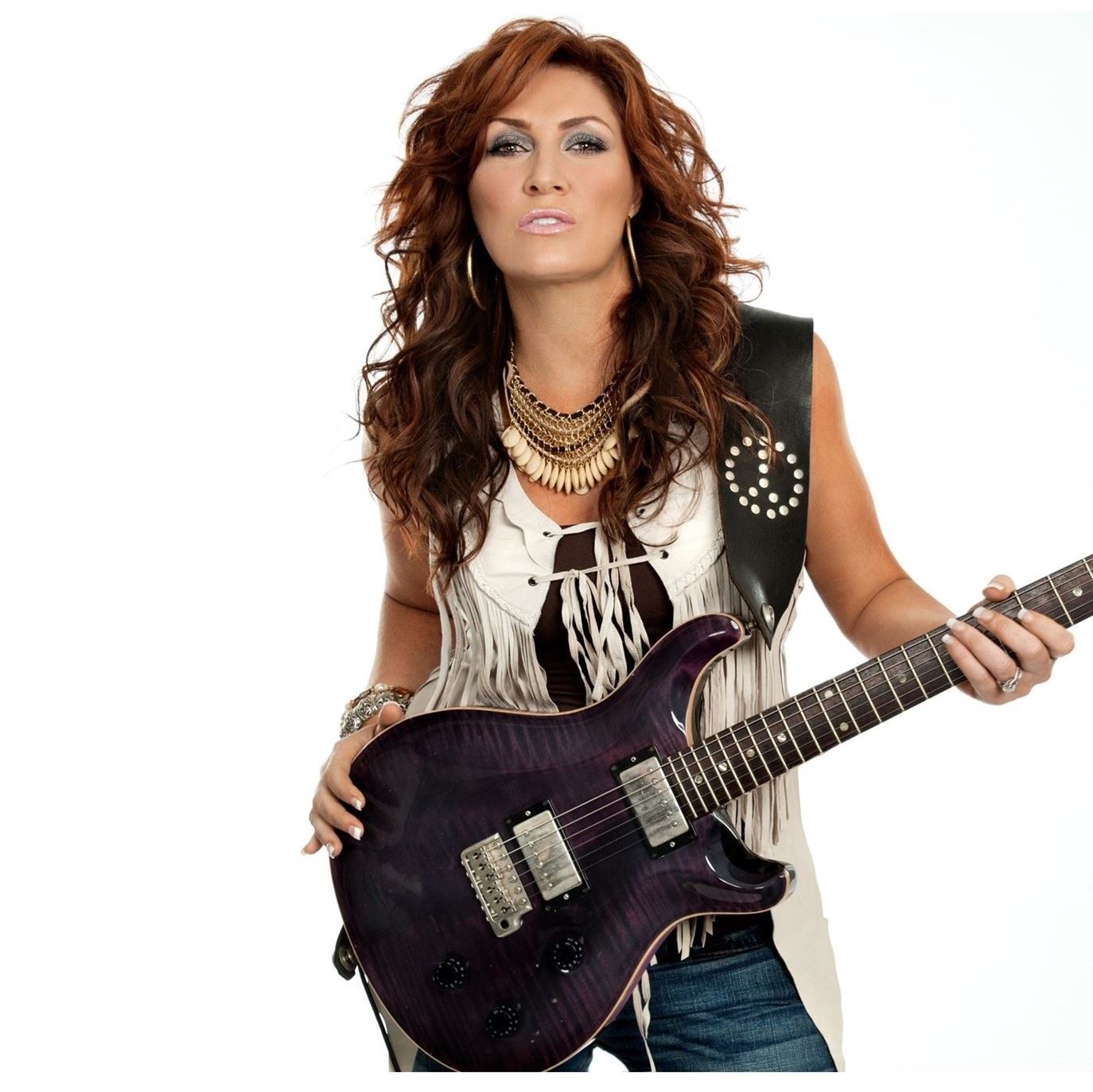 Jo Dee Messina with PRCA Xtreme Bulls
