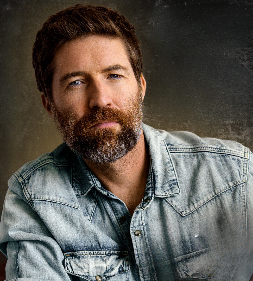 Josh Turner with PRCA Rodeo 