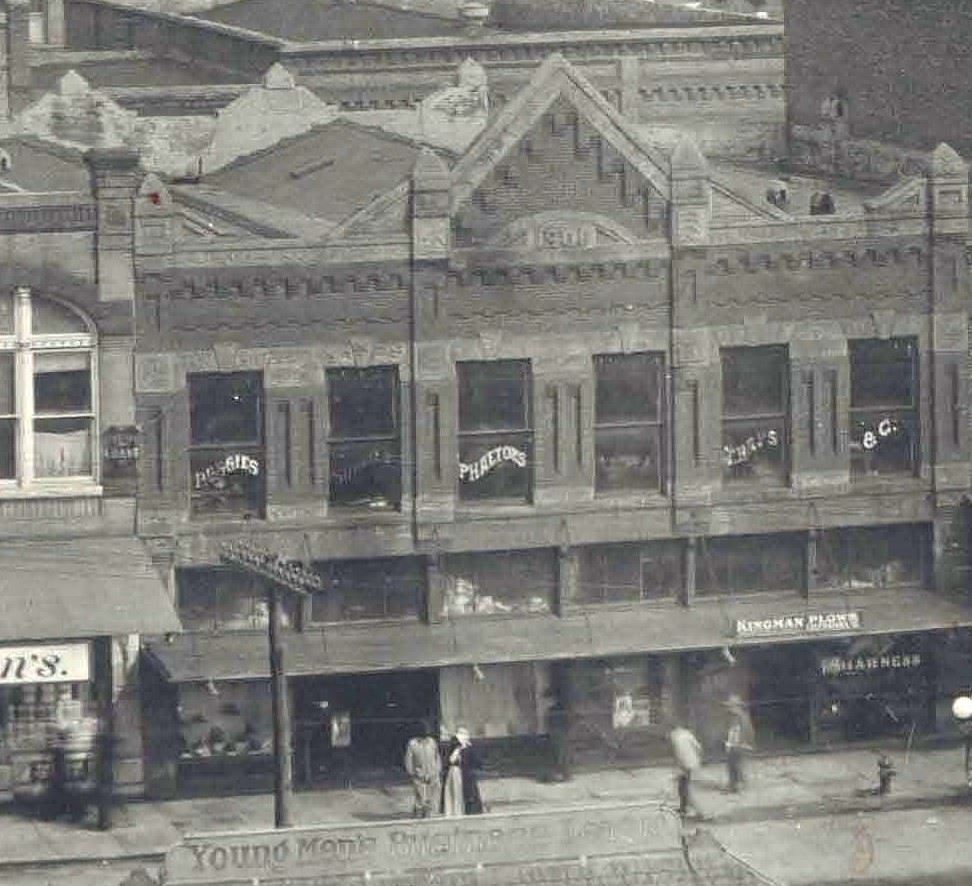 Studebaker Lucas Building - 1913