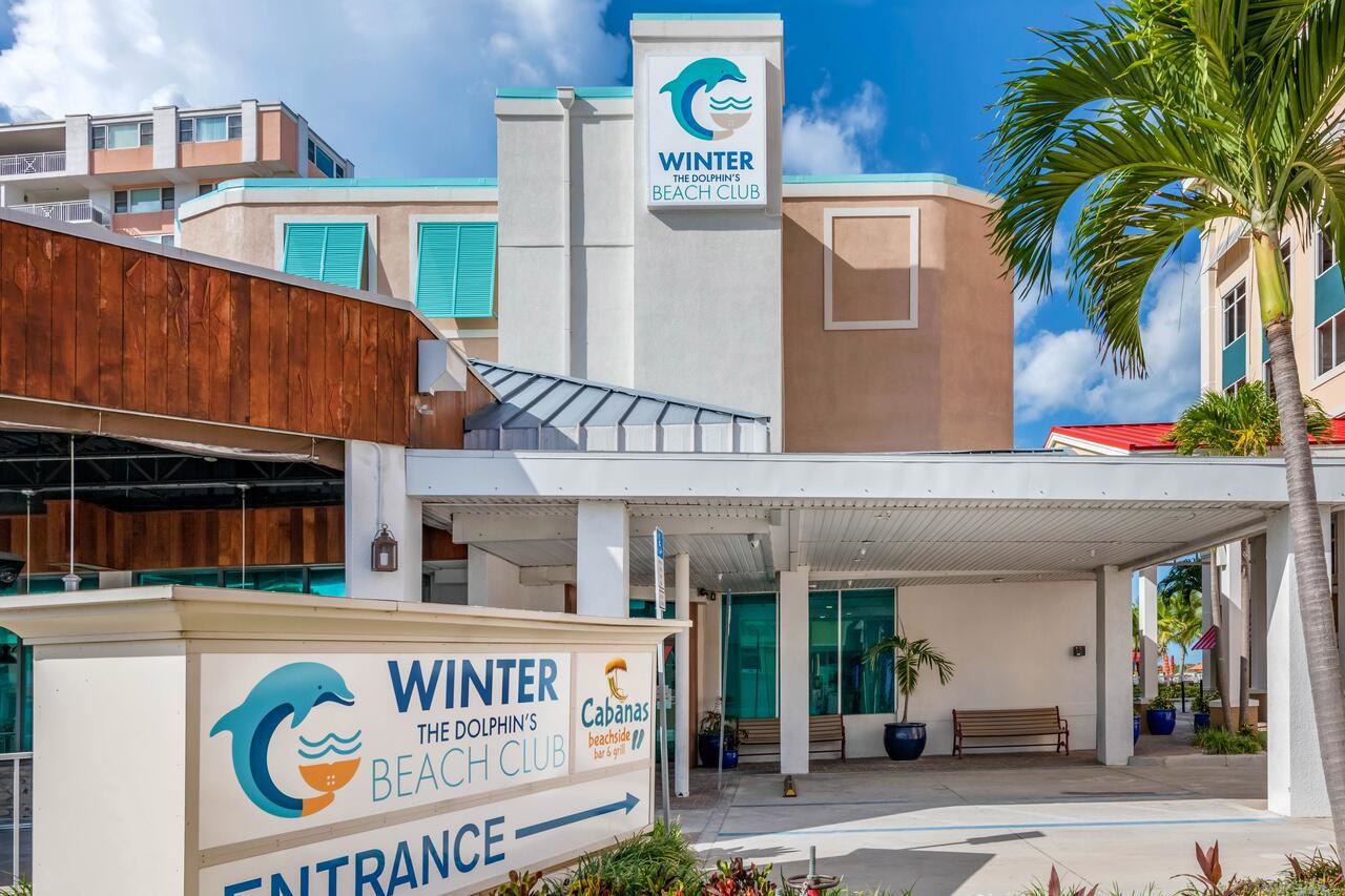 WINTER THE DOLPHIN'S BEACH CLUB, ASCEND HOTEL COLLECTION  