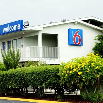 Motel 6 Laredo South