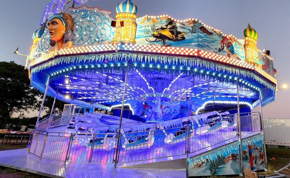 Spectacular Fair Rides Spectacular & Super Spectacular Rides (Adult)